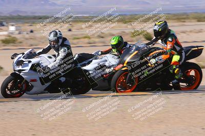 media/Dec-10-2023-SoCal Trackdays (Sun) [[0ce70f5433]]/Turn 9 Inside Set 2 (1115am)/